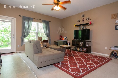 Foto del edificio - 1946 N 80th Ct