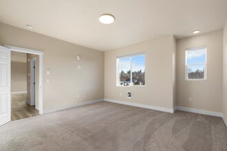 Building Photo - The Timbers II