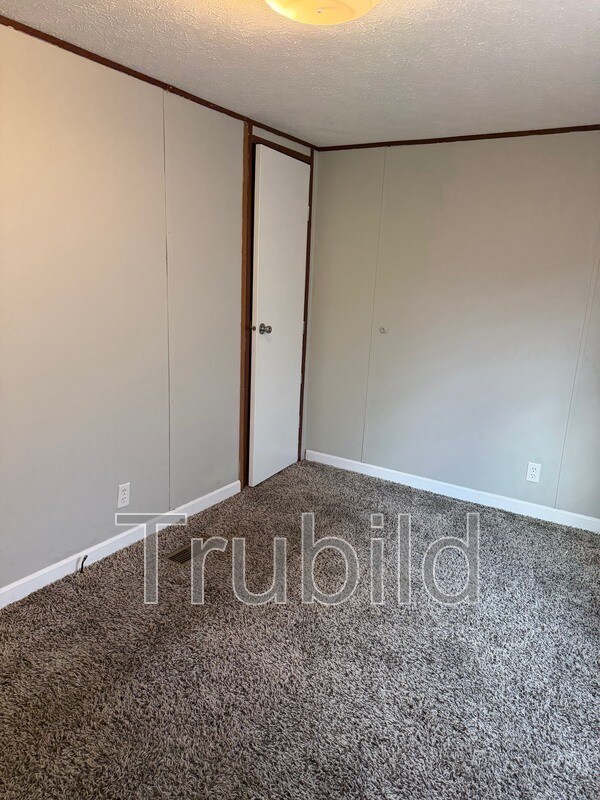 Foto del edificio - 29 Somerset Dr