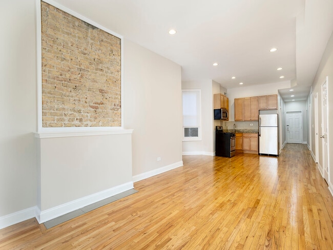 Building Photo - 1306 S Fairfield Ave