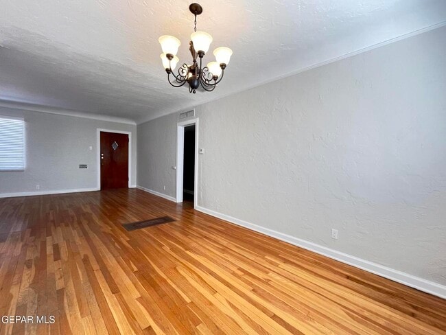 Building Photo - 2119 N Stanton St
