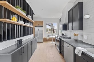 Building Photo - 700 Denson Dr