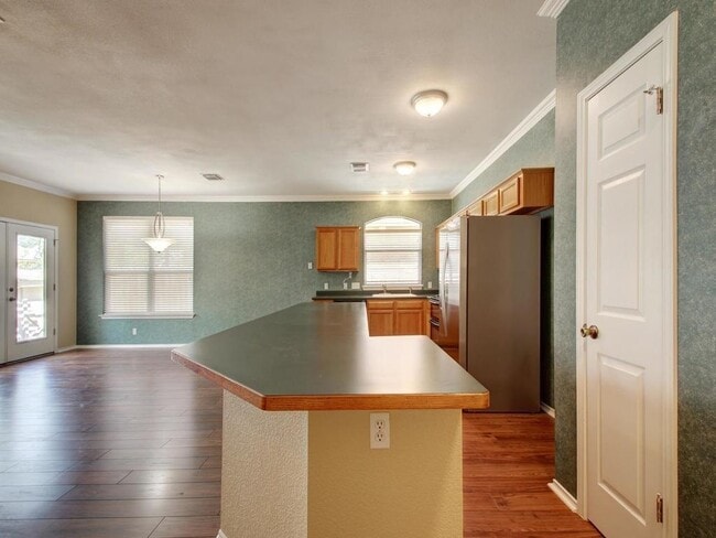 Building Photo - 17210 Cranston Dr