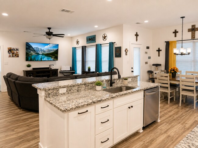Building Photo - 2311 Camryn Ln