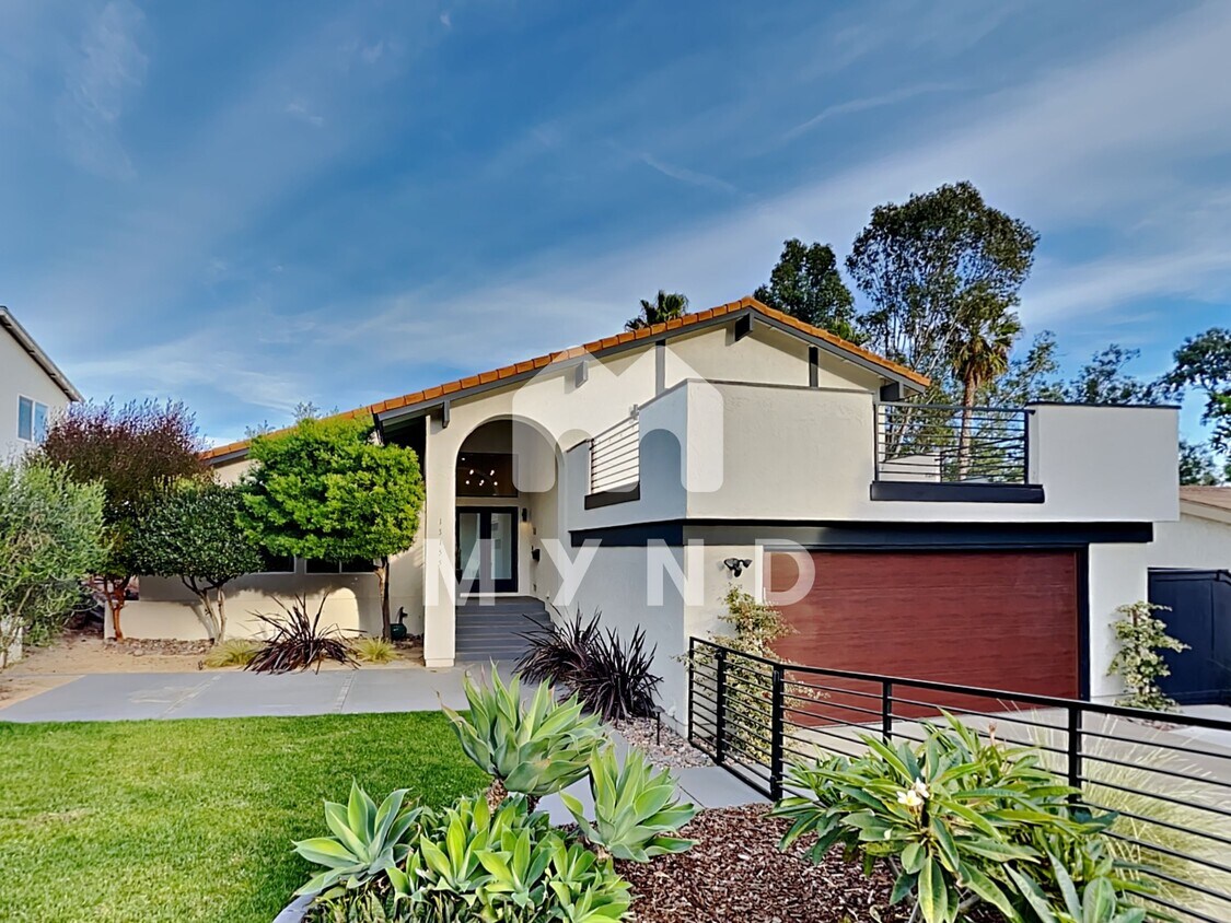 Primary Photo - 13155 Portofino Dr