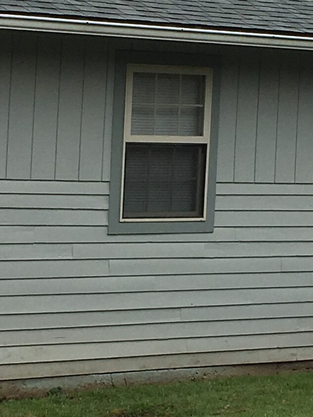 Foto principal - 5415 NE Holman St