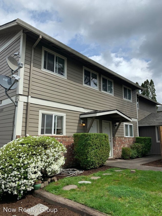 Primary Photo - 17205 SW Merlo Rd
