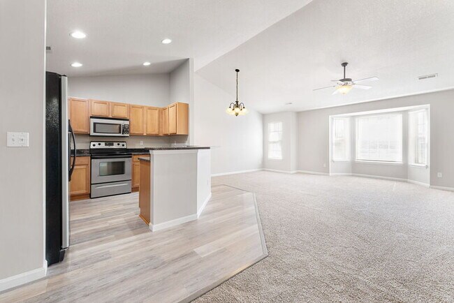Building Photo - 202 Taddeo Dr