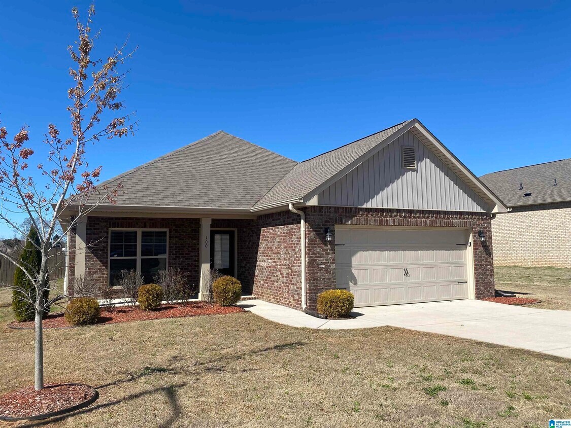 Primary Photo - 100 Eden Smith Dr
