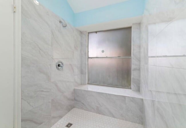 Building Photo - 13523 Bonilla Ln