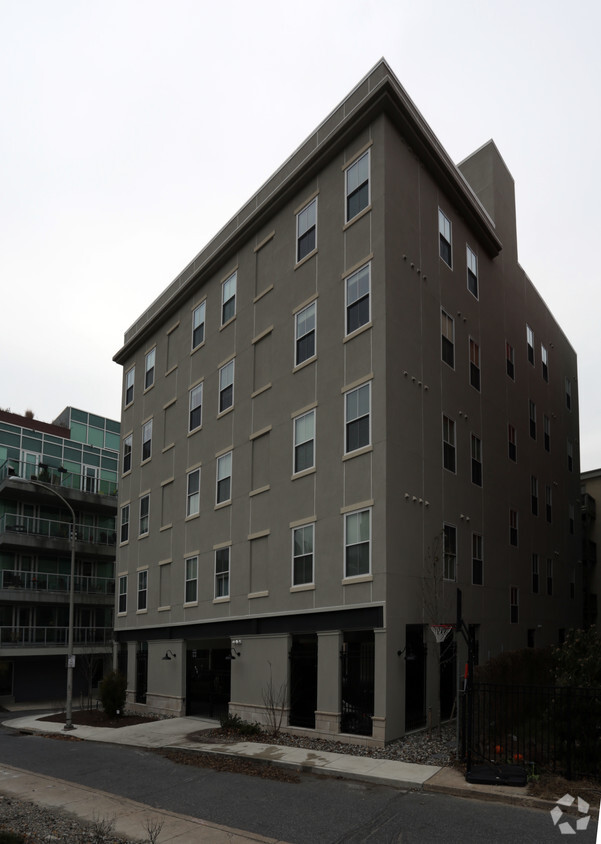 Building Photo - Papermill Lofts