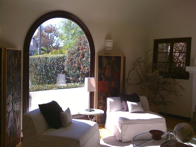 Sunlight from Arched Picture Window Pours In - 9135 Gibson St