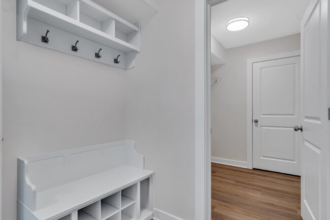 Foto del edificio - 901 Covey Lane