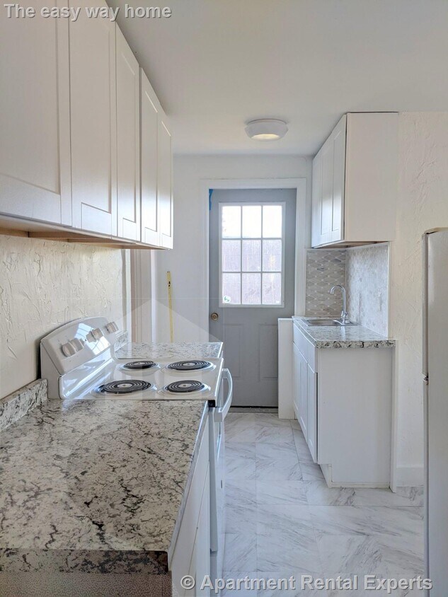 Primary Photo - Davis / Porter - 2 Bed - 6 Minute Walk to T