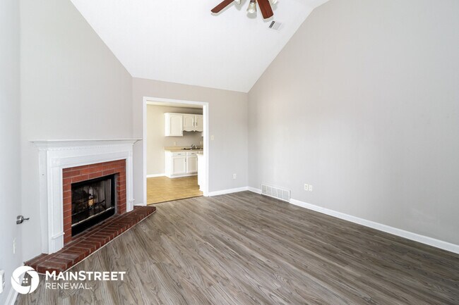 Building Photo - 1052 Cross Wood Ln