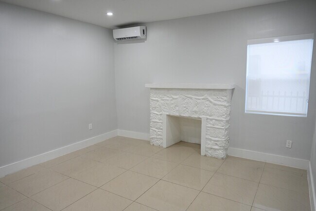 Building Photo - 7545 NW 3rd Ave
