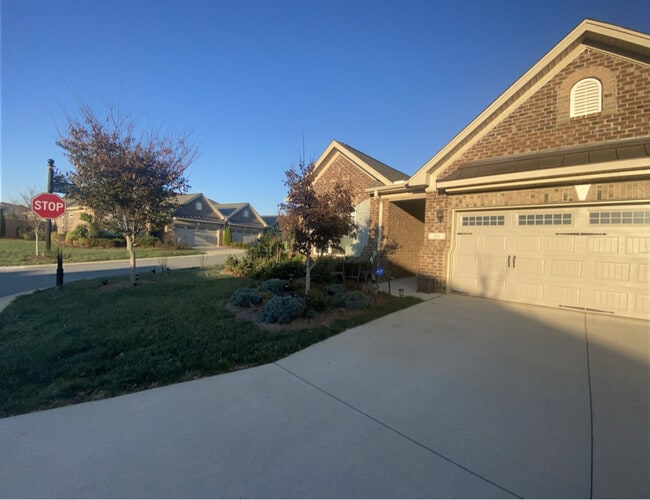 Foto del edificio - 101 Fortress Ct