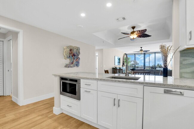 Foto del edificio - 11370 12 Oaks Way