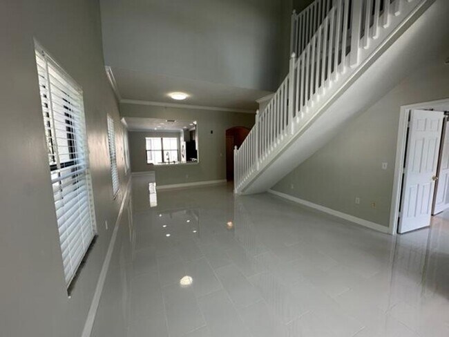 Foto del edificio - Iconic 2 story corner condo at the Terraces of Celebration. Completely renovated 2 Bedroom, 2 Bat...