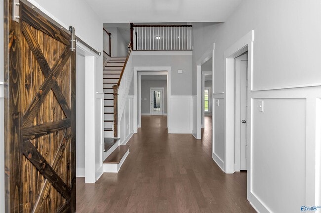 Foto del edificio - 113 Marlbrook Dr