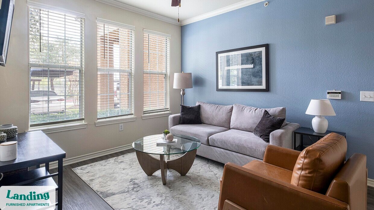 Foto principal - 8989 West Rd