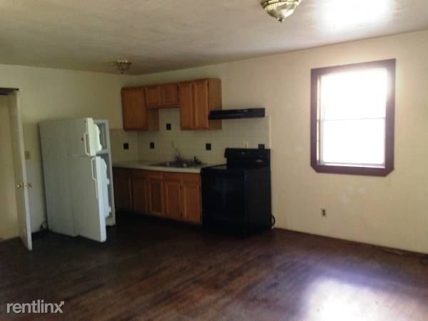 Building Photo - 138 W Schuyler St