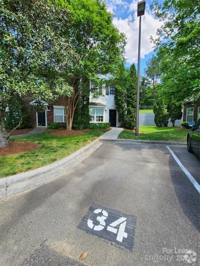 Eastern Highlands Townhouses for Rent Charlotte, NC 2 Townhouses