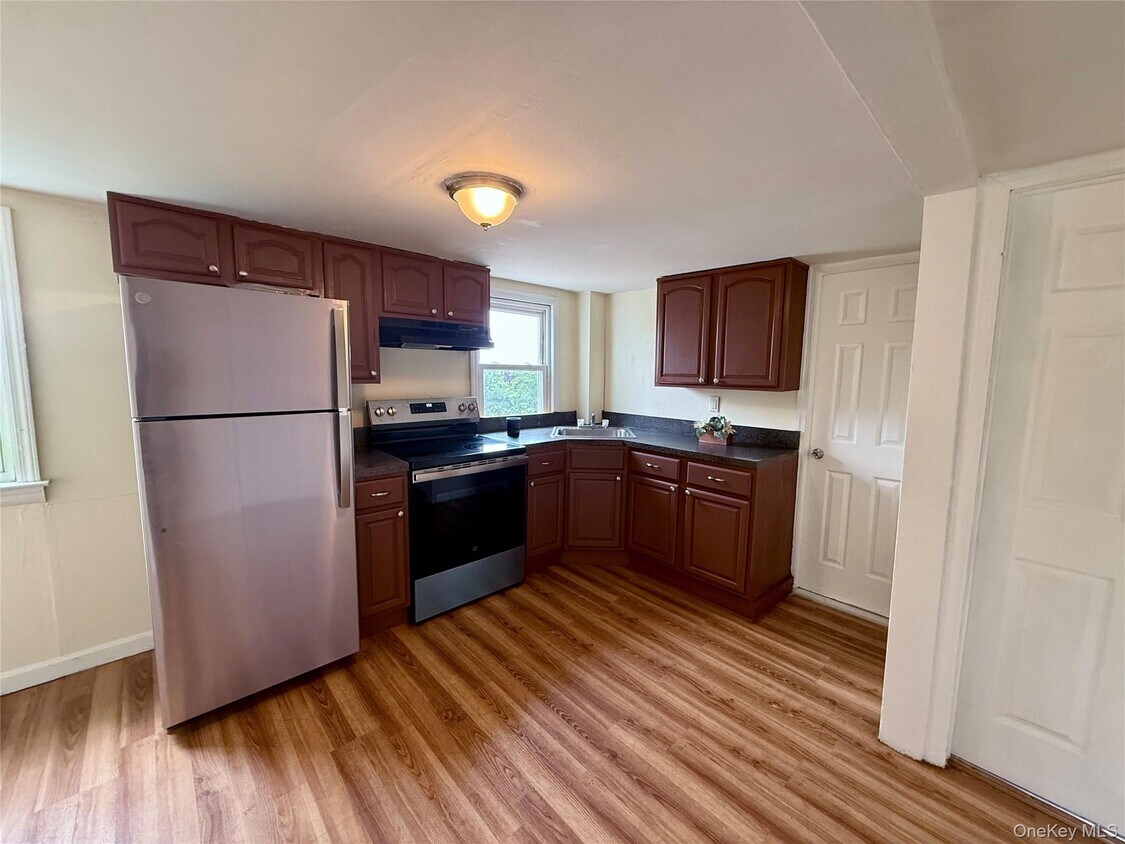 Foto principal - 52 Hoffman Ln