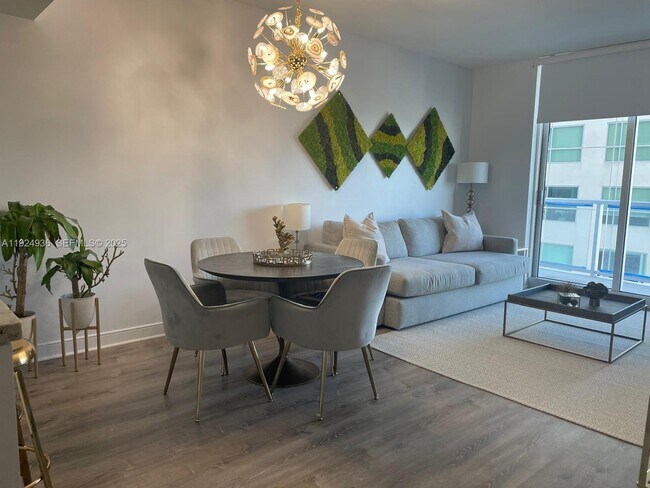 Foto del edificio - 185 SW 7th St