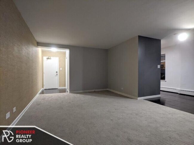 Foto del edificio - 1 bedroom in CHICAGO IL 60660