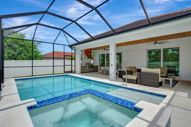 Foto del edificio - 846 95th Ave N