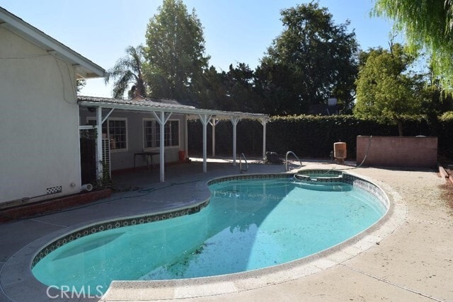 Building Photo - 8443 Remmet Ave