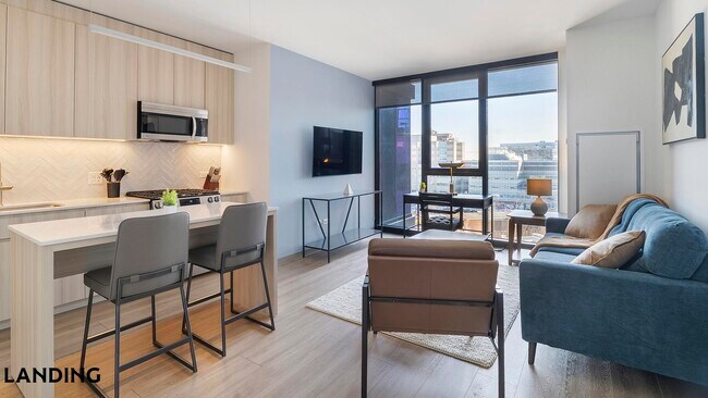 Foto del edificio - 513 S Damen Ave