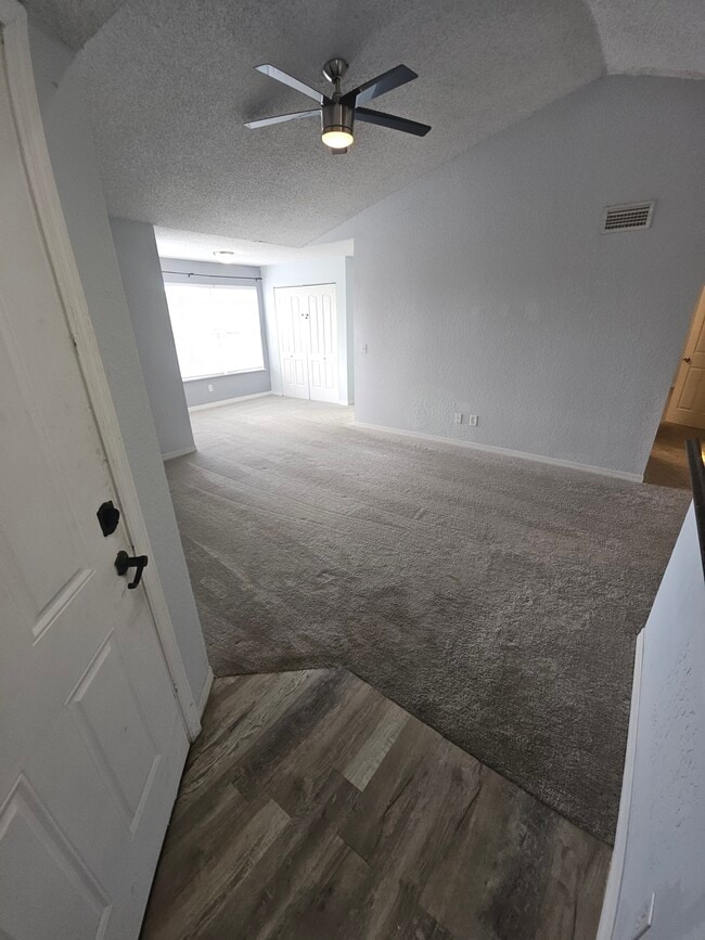 Building Photo - 5160 Conroy Rd