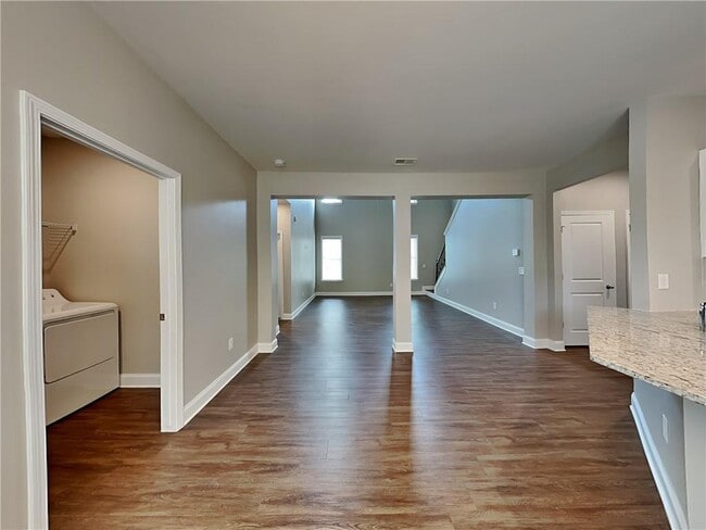 Building Photo - 203 Margrave Dr