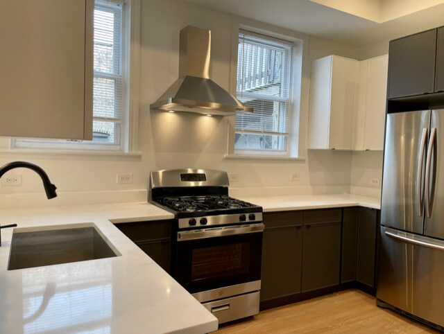Foto del edificio - 1637 W Huron St