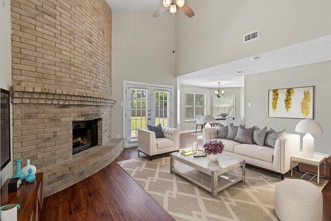 Building Photo - 1100 Ivybridge Dr