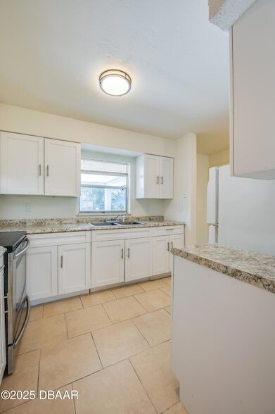 Foto del edificio - 906 Boulder Dr