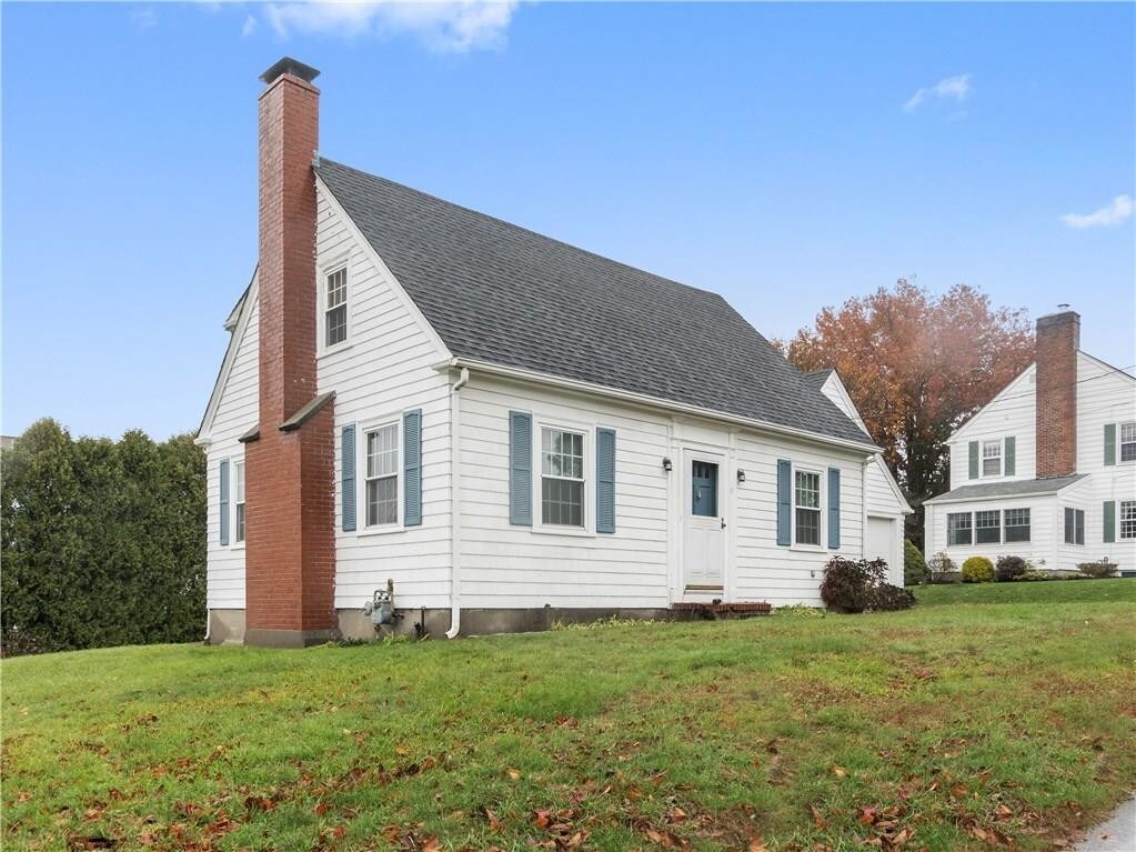 Primary Photo - 11 Fort Hill Rd