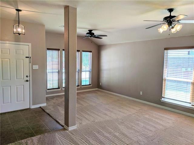 Foto del edificio - 2200 Fieldcrest Dr