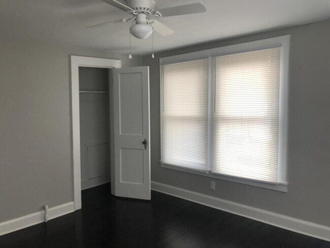 Building Photo - 125 Pinewood