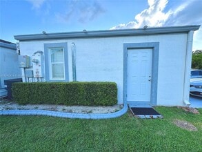 Building Photo - 14850 SW 159th St