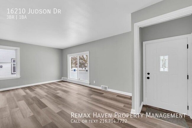 Building Photo - 16210 Judson Dr