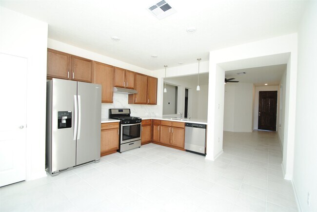 Building Photo - 9207 BetanCourt Ct