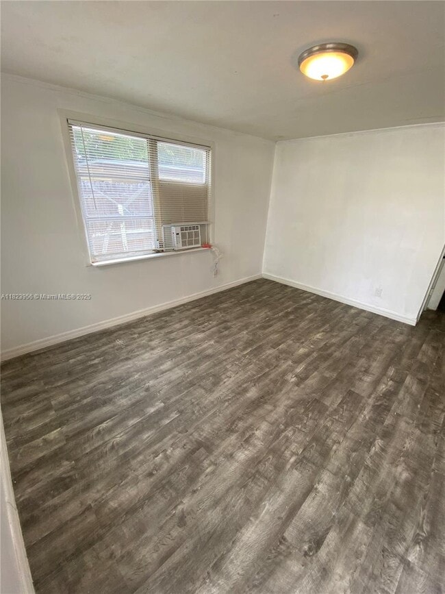 Foto del edificio - 5738 Garfield St