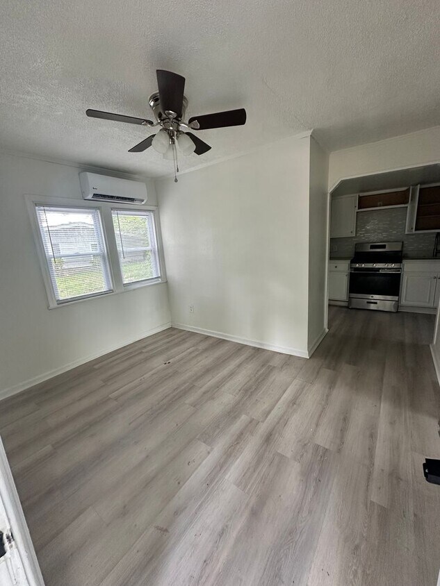 Foto del edificio - Cozy Beach Bungalow