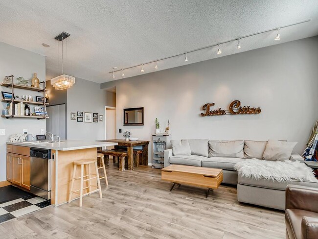 Foto del edificio - 215 7th St NE