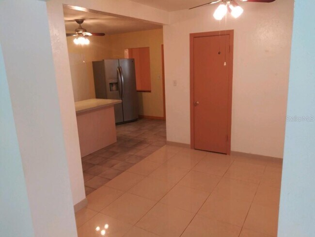 Foto del edificio - 7721 46th St N