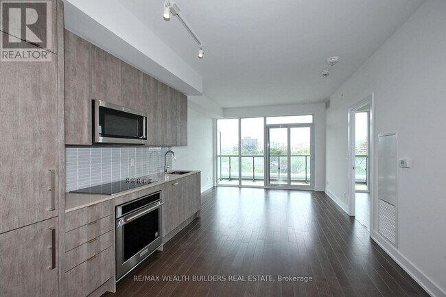 Photo du bâtiment - 181 Bedford Rd