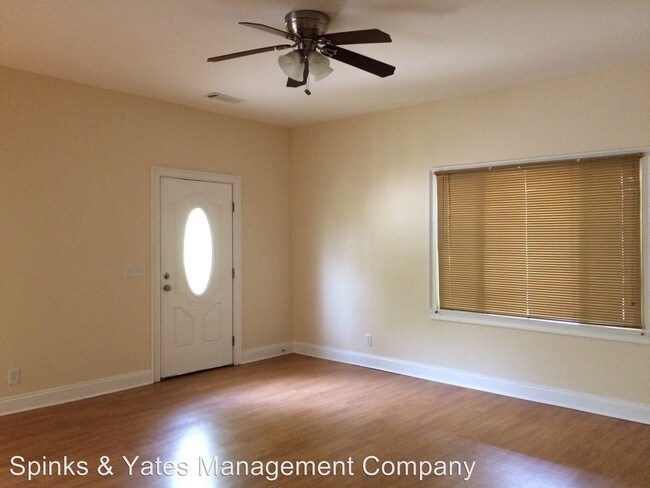 Building Photo - 3 br, 2 bath House - 800 Stonewall St.